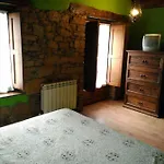 Casa De Aldea Fonfria בית כפרי *