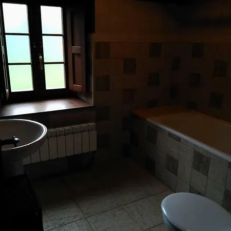 Casa De Aldea Fonfria